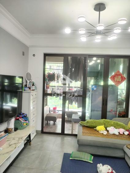 南宁天地明珠3室2厅93.29平低楼层/共26层