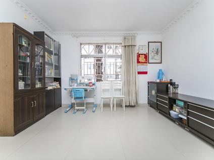 北京景鹏大厦3室2厅90.37平中楼层/共32层