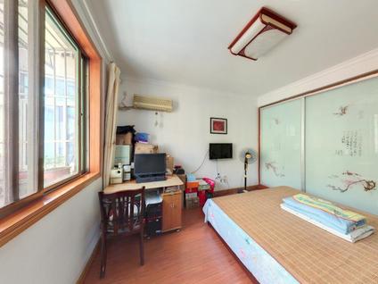 北京起凤桥西巷16号院2室1厅65.37平中楼层/共4层