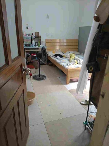 北京竹院路6室4厅342平低楼层/共4层