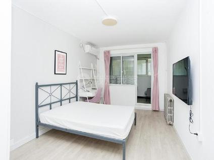 北京知春路56号院3室1厅75.3平低楼层/共12层