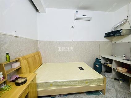 北京红旗街住宅3室2厅95.45平低楼层/共5层