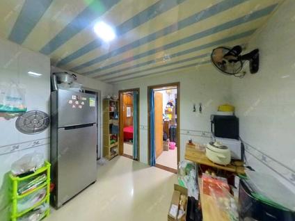 珠海八一花园2室1厅54.82平中楼层/共11层