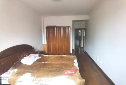 北京北城根4室2厅160.7平高楼层/共6层