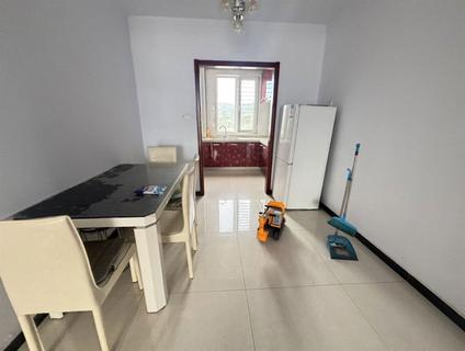 北京国际广场万和城(B区)3室2厅125平高楼层/共25层