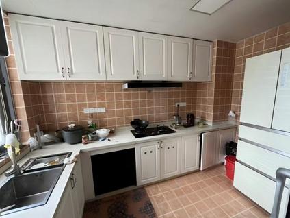 海口绿地海长流(三期)5室2厅142.88平高楼层/共24层