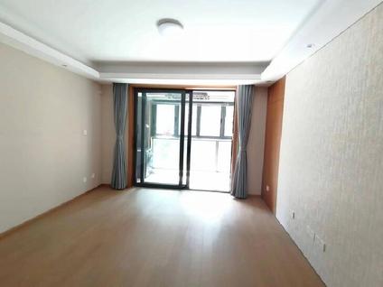 上海前滩(晶萃名邸)4室2厅142.54平低楼层/共16层