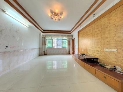 北京书香庭3室2厅114.57平低楼层/共9层