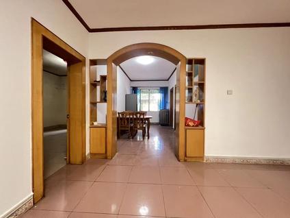 北京大北街3室2厅140平低楼层/共6层