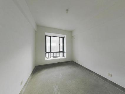 北京圣地亚哥3室2厅130平中楼层/共6层