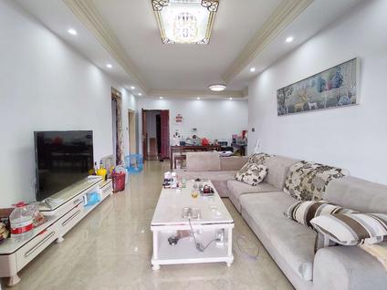 北京雅居乐君悦3室2厅130平中楼层/共28层