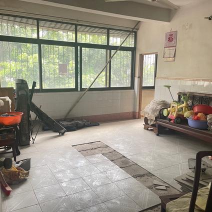 江门龙安新村3室2厅63.56平中楼层/共7层