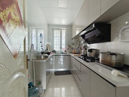 北京天玺乐城2室2厅89.4平高楼层/共24层