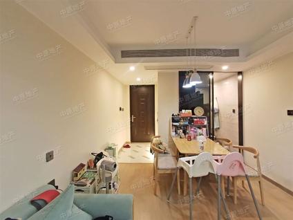 北京万科西郊都会3室2厅97平中楼层/共23层