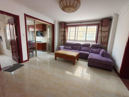 北京京威富华苑1室0厅75平低楼层/共6层