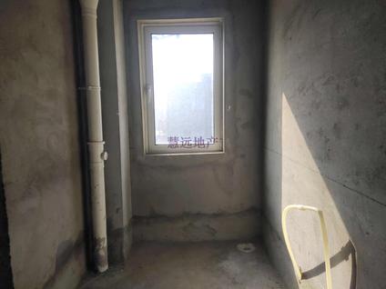 北京莱阳国际公馆3室2厅126平中楼层/共25层