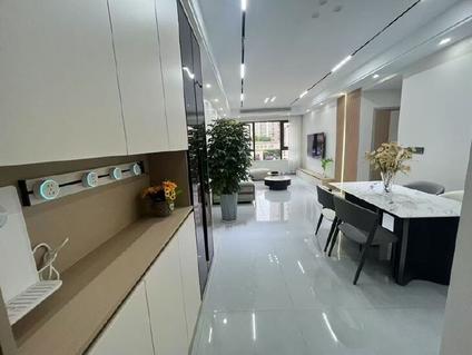 北京远达御府3室2厅98平中楼层/共16层