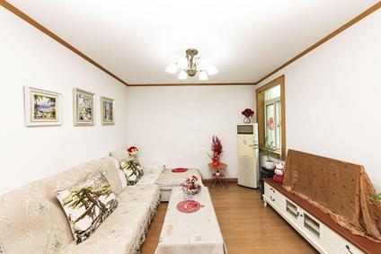 北京凯旋大院2室2厅76.9平低楼层/共15层
