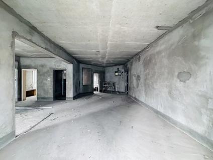 重庆南开苑小区2室2厅121平中楼层/共18层