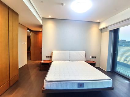 北京华侨城苏河湾行政公馆(二期)3室2厅162.5平高楼层/共24层