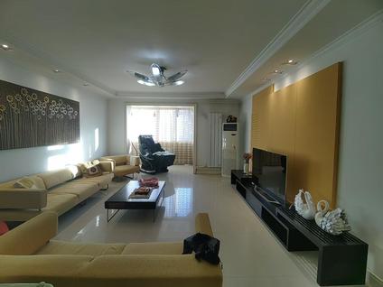 北京锡华世纪花园3室2厅153.97平中楼层/共6层