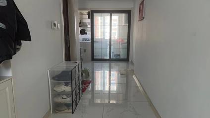 北京弘丰花园2室2厅90平中楼层/共15层