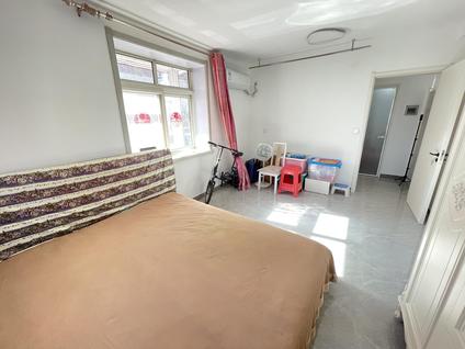 天津泰来西里1室1厅33.02平低楼层/共6层