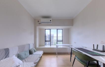 海口碧桂园剑桥郡4室2厅129平高楼层/共18层