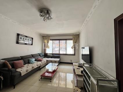 遵义金山小区3室1厅91.3平低楼层/共8层