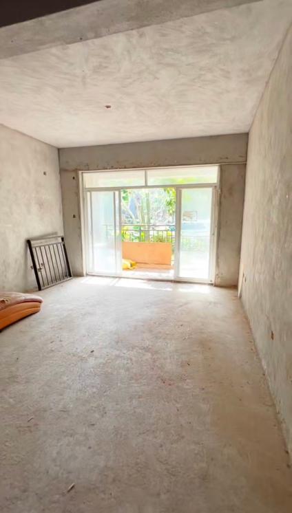 海口帝和华庭2室2厅86平低楼层/共19层