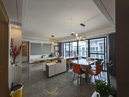 珠海中海十里观澜4室2厅103平高楼层/共8层