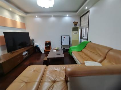 北京荣安佳境3室2厅107平高楼层/共9层