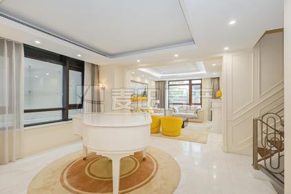 北京龙湖西宸原著6室3厅493.07平低楼层/共1层