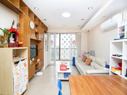 北京缤纷年华3室2厅79.83平低楼层/共29层