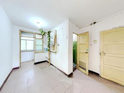 西安太阳食品家属院2室1厅53.88平高楼层/共6层