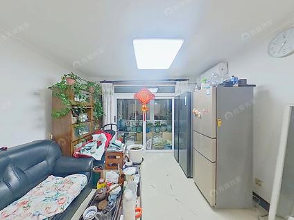 北京潘道庙小区4室1厅93.77平低楼层/共6层