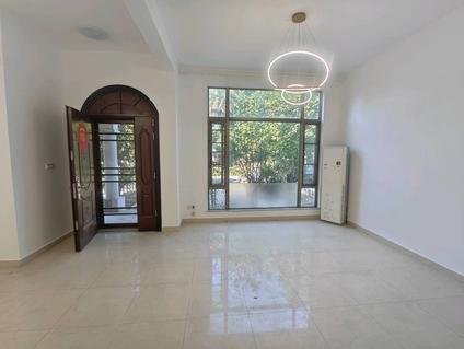 北京碧桂园(雁山凤舞A区)5室2厅180平低楼层/共3层