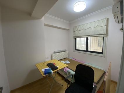 南京学府世家3室1厅73.5平中楼层/共18层