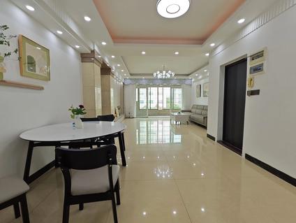 北京聚贤苑3室2厅127平中楼层/共8层