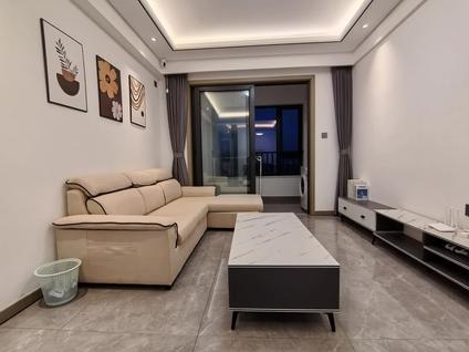 北京国贸学原(一二期)3室2厅100平中楼层/共35层