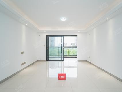 江门海悦君庭4室2厅136.68平低楼层/共32层