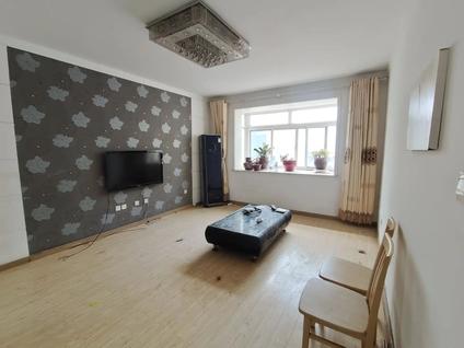 北京龙泽名都3室2厅136平低楼层/共21层