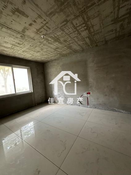 北京洪业嘉苑5室3厅263平低楼层/共8层