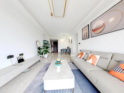 北京保利城3室1厅118平高楼层/共34层