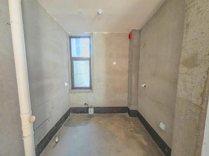 淮安淮安院子6室2厅264.03平低楼层/共3层