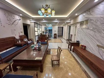 北京金湖峰景5室2厅178平低楼层/共25层