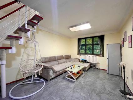 北京罗马假日1室1厅44平低楼层/共18层