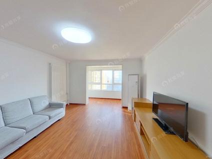 北京阳春光华家园(枫树园)3室2厅130.61平高楼层/共16层