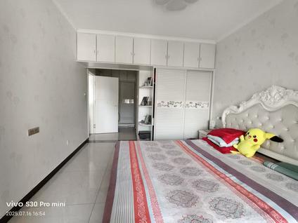 北京金域蓝湾(B区)3室2厅142平中楼层/共29层