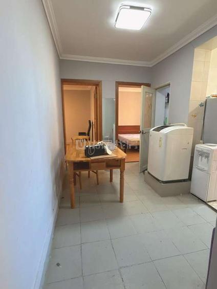 北京虹山小区1室2厅45.6平高楼层/共7层